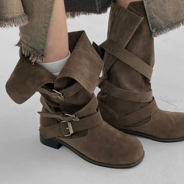 블랙업 그런츠 버클 폴딩 스웨이드 미들부츠 블랙 250