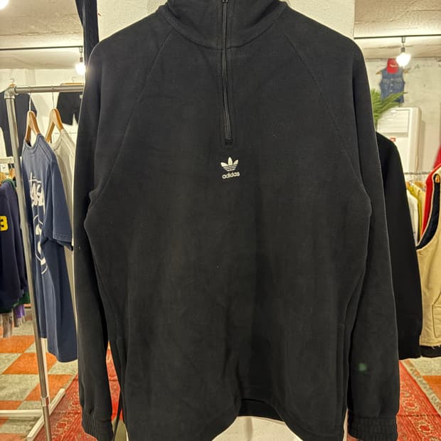 아디다스 후리스 반집업