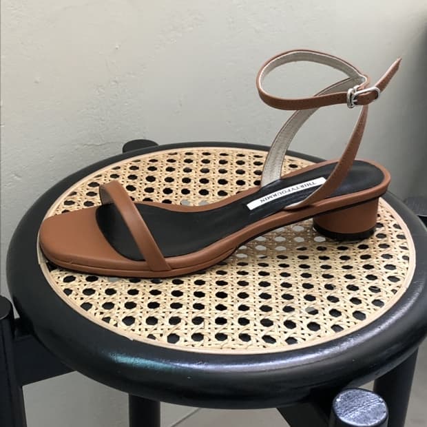 size 225 / 써티포민 자바 스트랩 샌들