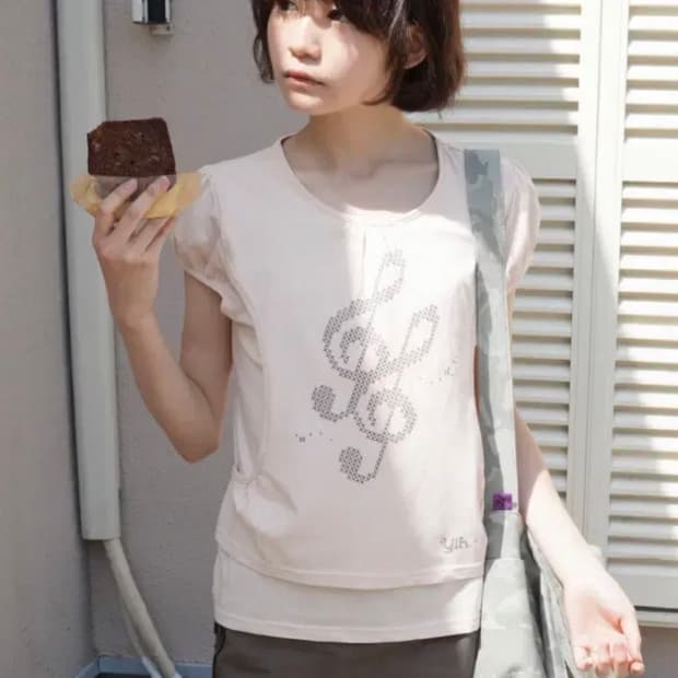 인앤양인하모니 멜로디 하프 슬리브 티셔츠