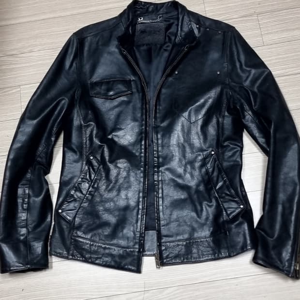 리바이스 레드룹 가죽 라이더 가죽자켓(95)