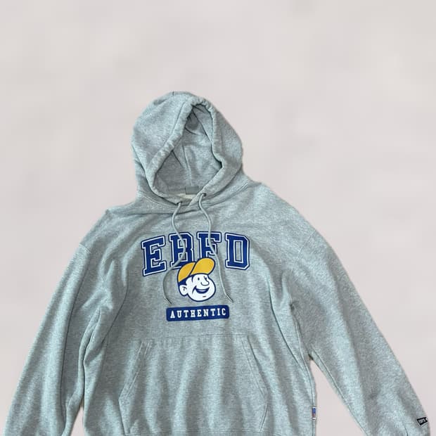 EBFD 후드티