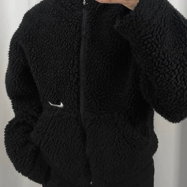 나이키 스우시 블랙 플리스 자켓