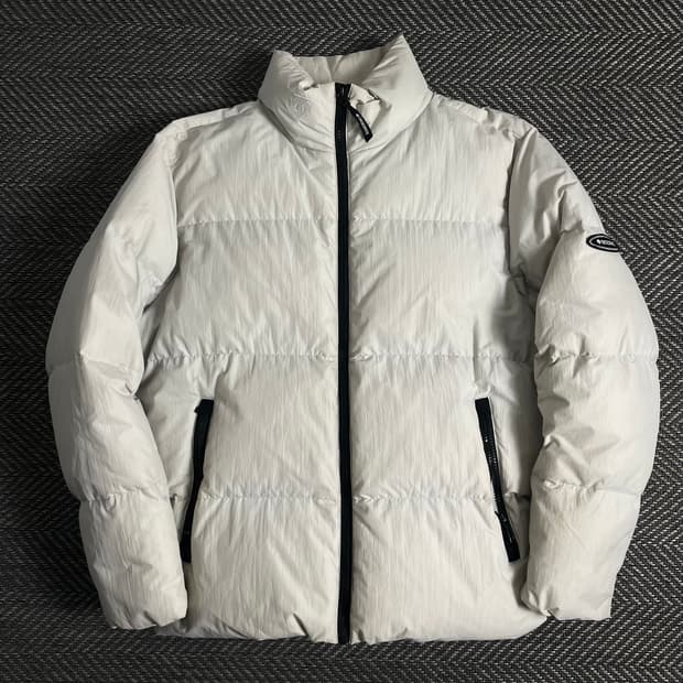 데상트 패치로고 다운 푸퍼 패딩o 3614