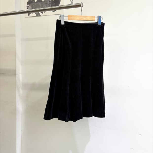 TWO:C 미디 스커트