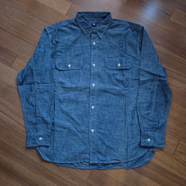 유니클로 샴브레이 워크셔츠  L사이즈