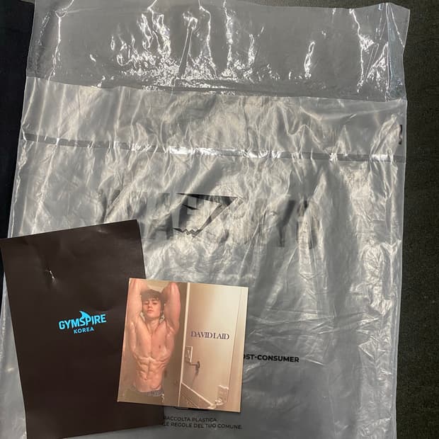 Gymshark onyx v5 화이트 탱크 M 새상품