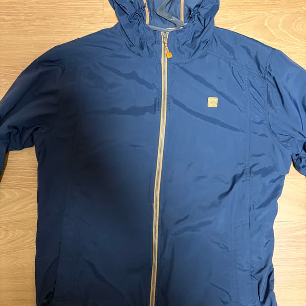 노스페이스 바람막이