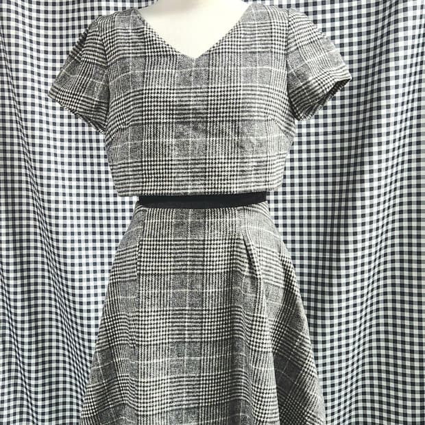 CECIL McBEE 체크 플레어 미니원피스 | 허리라인 예술