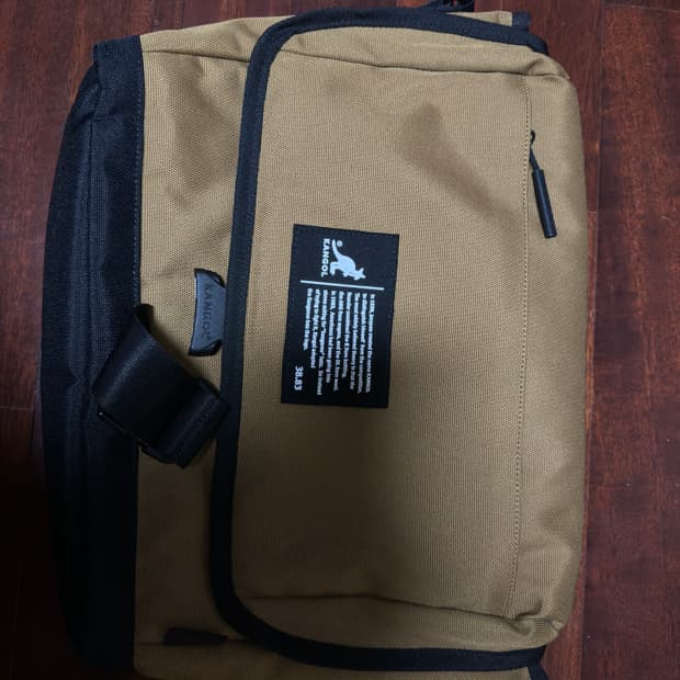 캉골 메신저백 브라운