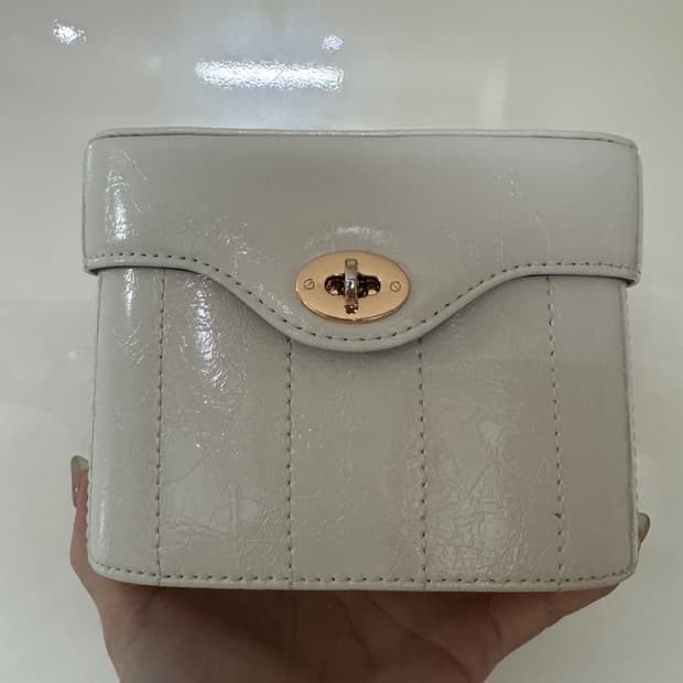 카디널레드 앤디백 아이보리