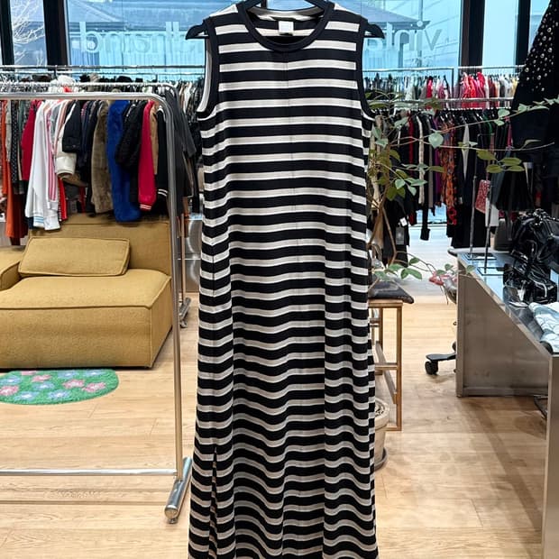 막스마라 스트라이프 슬리브리스 롱원피스 