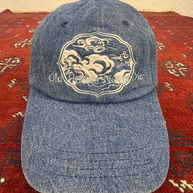 빈티지 구름문양 자수 캡