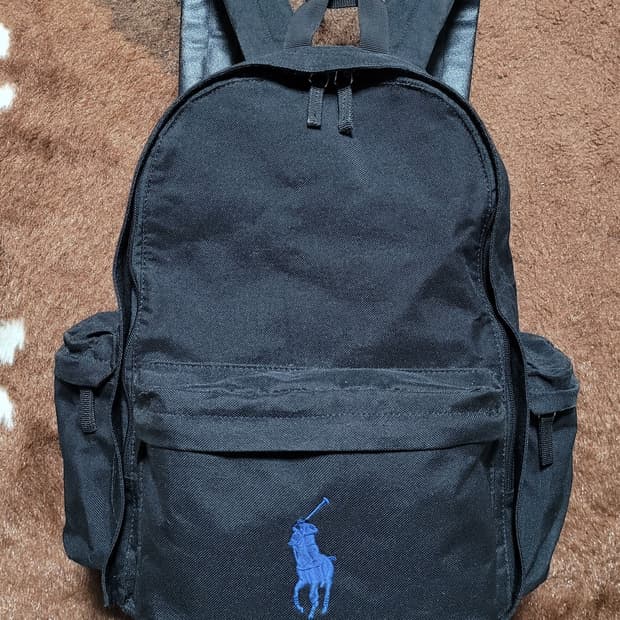 폴로 빅포니 검정색 데일리 백팩