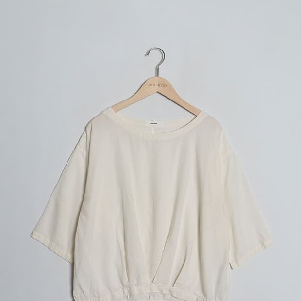 niko and… Tunic