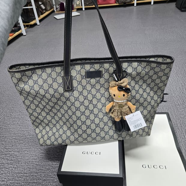 [특가][정품] 구찌 시그니처 토트백