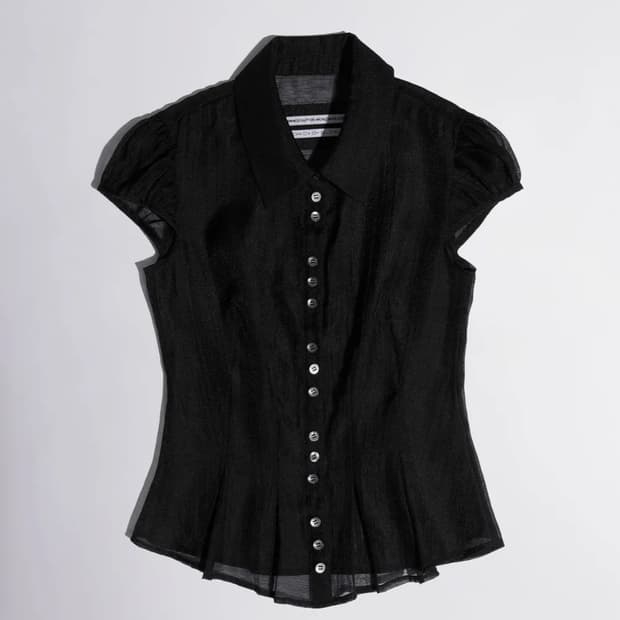 스컬프터 블라우스 Sheer Pleated Hem Blouse Black