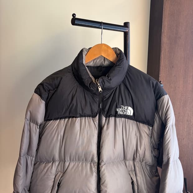 15431 - 노스페이스 700 눕시 센터 로고 패딩