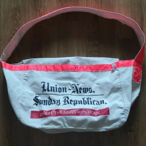 80s 뉴스페이퍼백