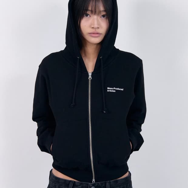 구함) 플라스틱 프로덕트 후드집업 (우먼