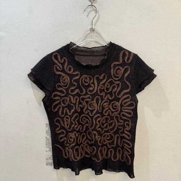 vintage sleeved T-shirt
