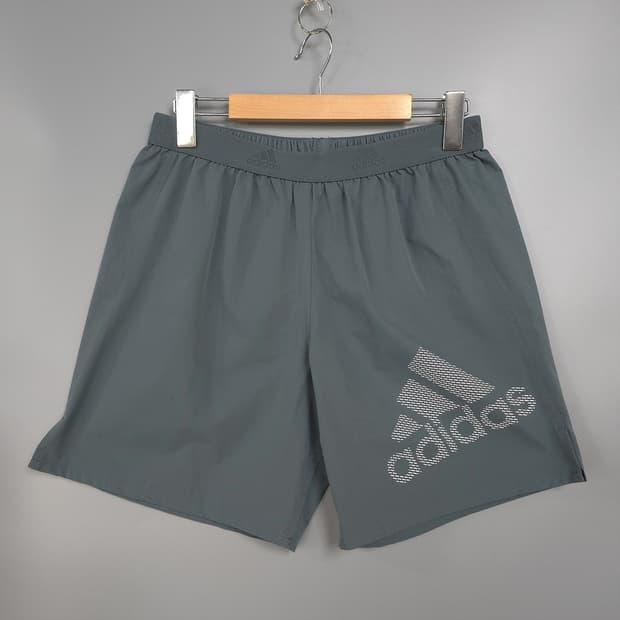 남성용 아디다스 Adidas 로고 그래픽 반바지 L(100)