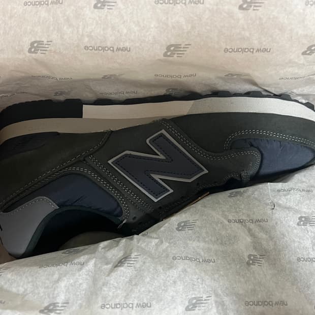 뉴발란스 576 265 팝니다