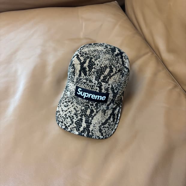 슈프림 캠프캡 모자 박스로고 코듀로이 스네이크