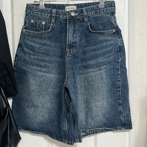 바온 포피로 워싱 하프 데님 팬츠 진청