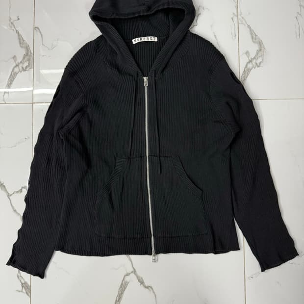 NVRFRGT 컷 아웃립 집업 후디 블랙 2사이즈