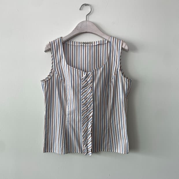 Aquascutum square neck frill blouse