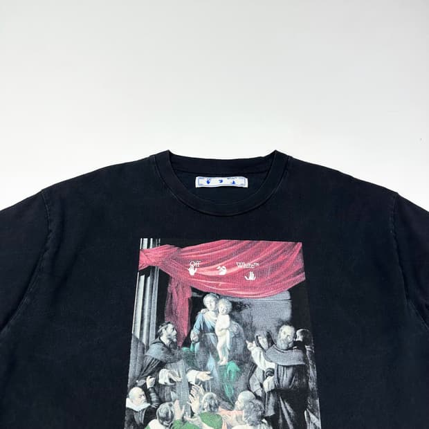 오프화이트 카라바조 애로우 블랙 반팔티 (XL)