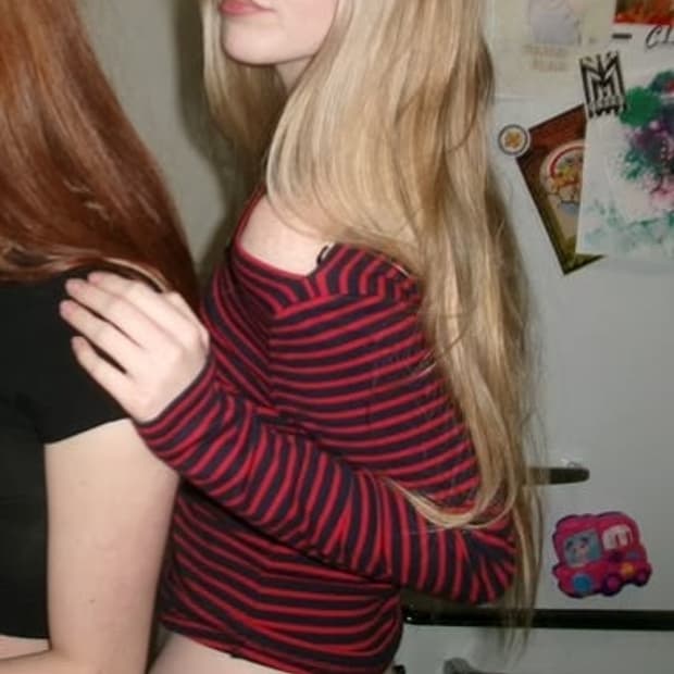 jayro white Y2K 글리터 펑크 브이넥 니트 와인