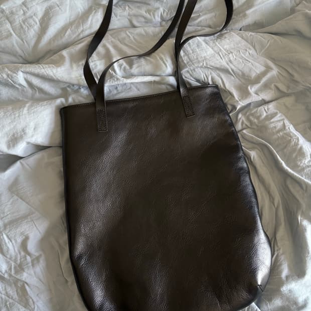 [os] monoprive leather tote