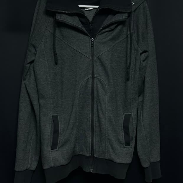 Y2K 절개 디테일 레이어드 하이넥 후드집업