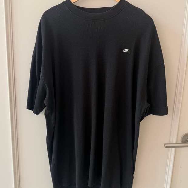 나이키(NIKE) 스우시 오버핏 와플 티