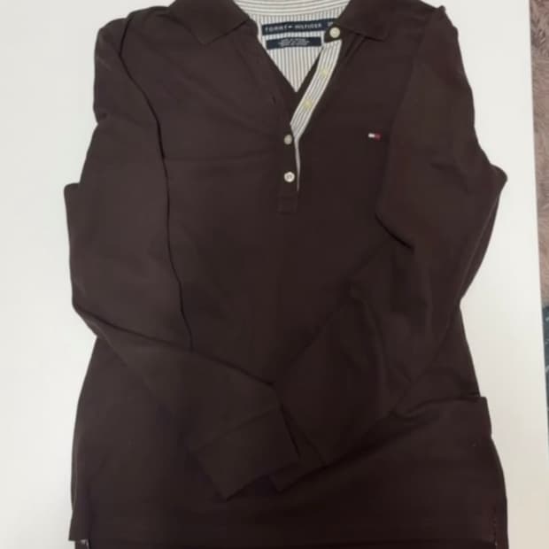 타미힐피거 초코맛 카라 롱슬리브