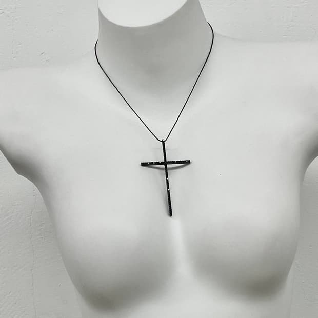 블랙 십자가 큐빅 네크리스