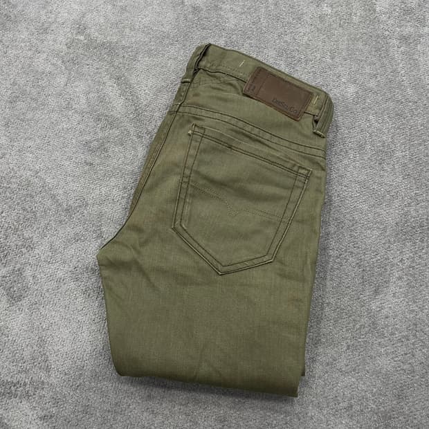 27 디젤 THAVAR 올리브 그린 슬림데님