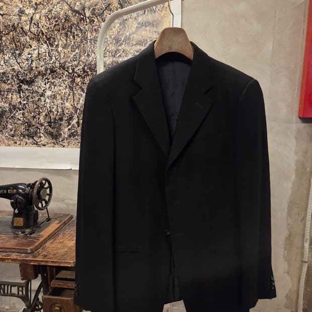 아르마니 꼴레지오니 블랙 테일러드자켓