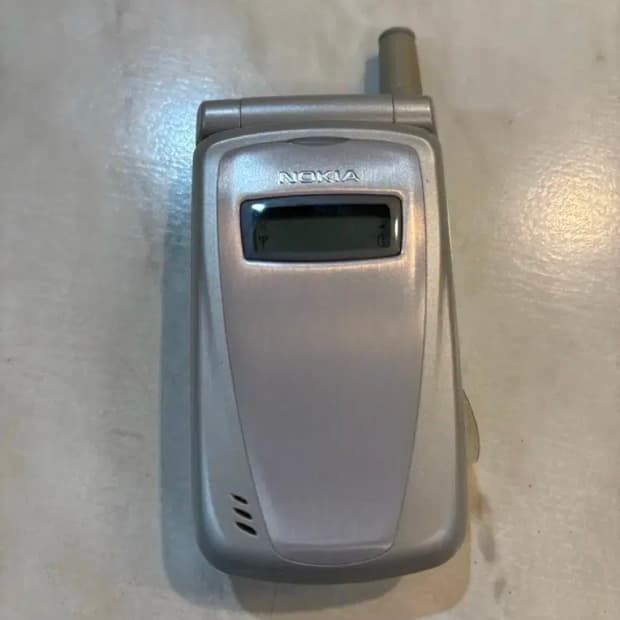 노키아폴더폰 8587 팝니다
