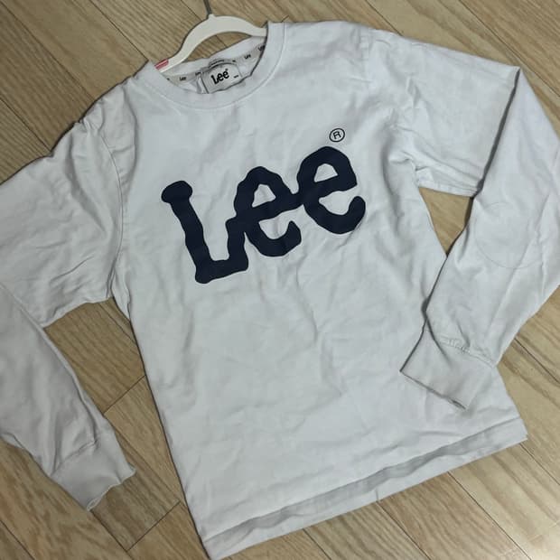 Lee 리 화이트 롱슬리브