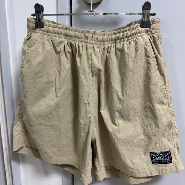 레이지비 베이지색 반바지 라지