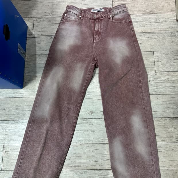 비바스튜디오 청바지