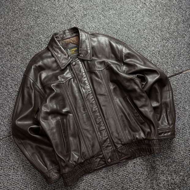 런던포그 아카이브 양가죽 봄버 레더 자켓 2534
