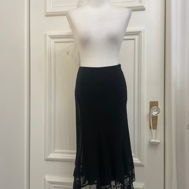 black lace point fairy skirt(size-2)