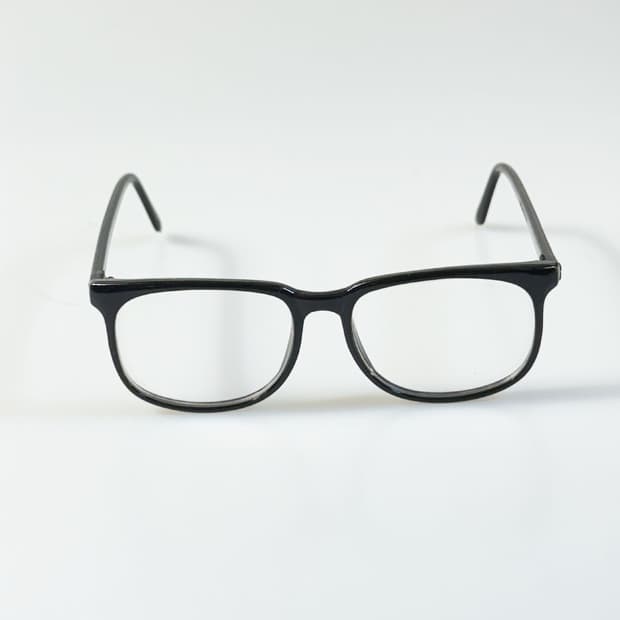 90s 클래식 블랙 뿔테 스퀘어 빈티지 안경