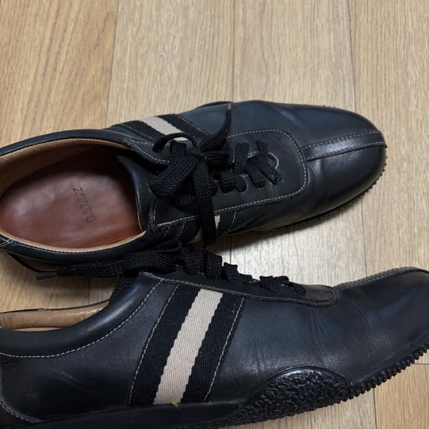 발리 캐주얼 스니커즈 265