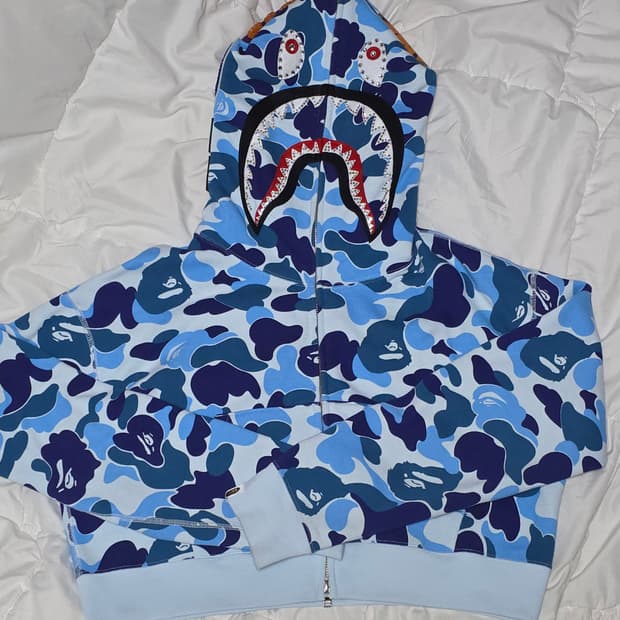 베이프 ABC 카모 크리스탈스톤 샤크 여자크롭 36 풀집 집업 후드