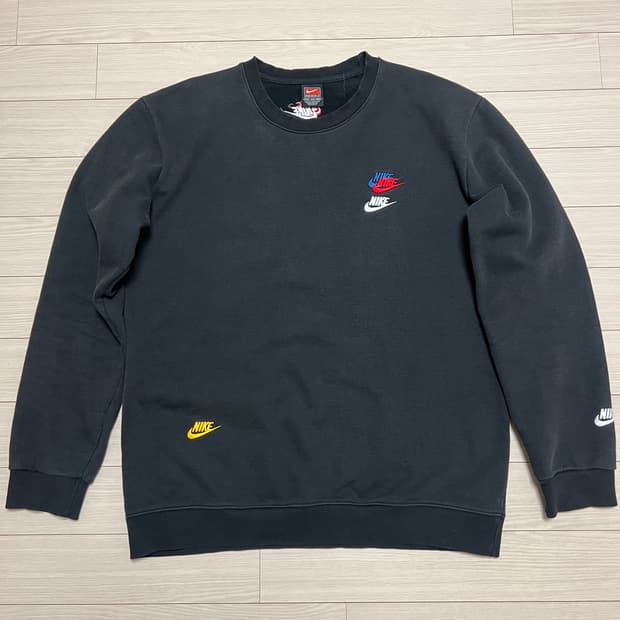 나이키 멀티 스우시 자수 맨투맨 블랙 / XXL